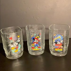 2000 collectible Mickey Mouse Collectible cups